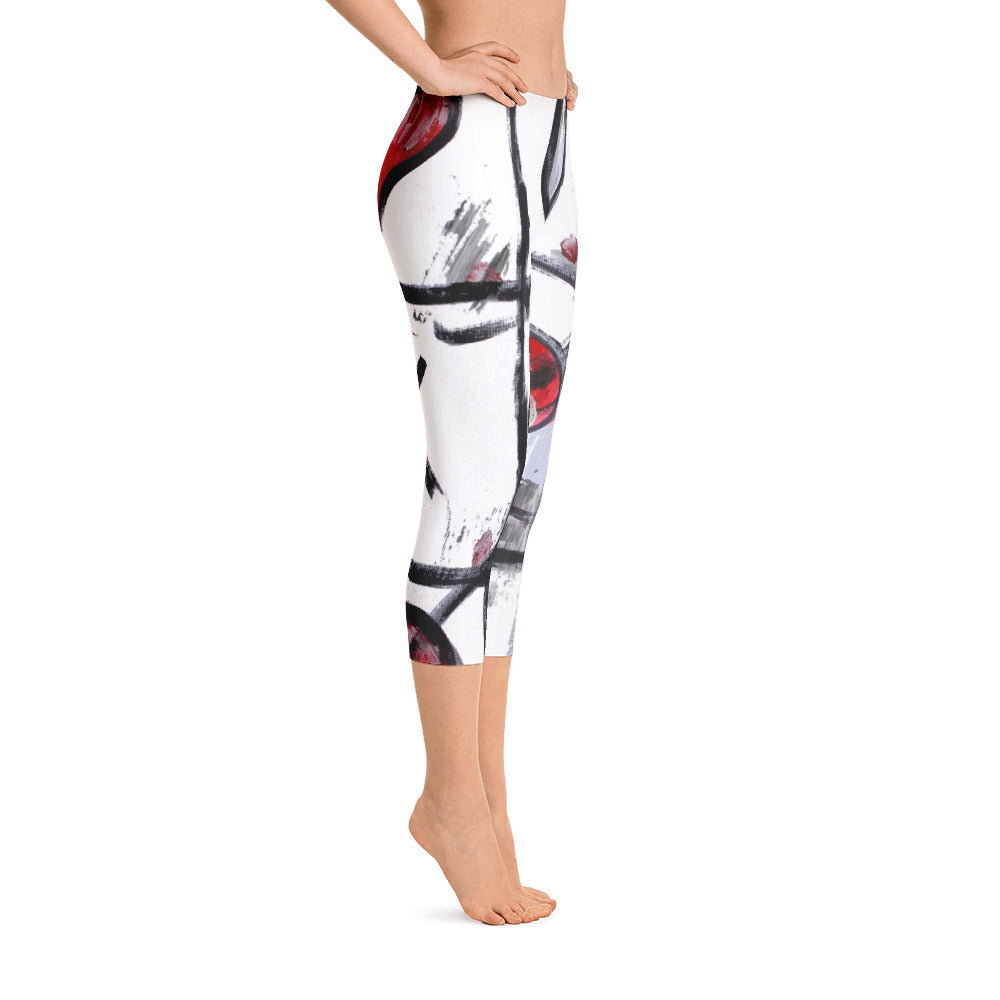 "Love wins" Capri Leggings
