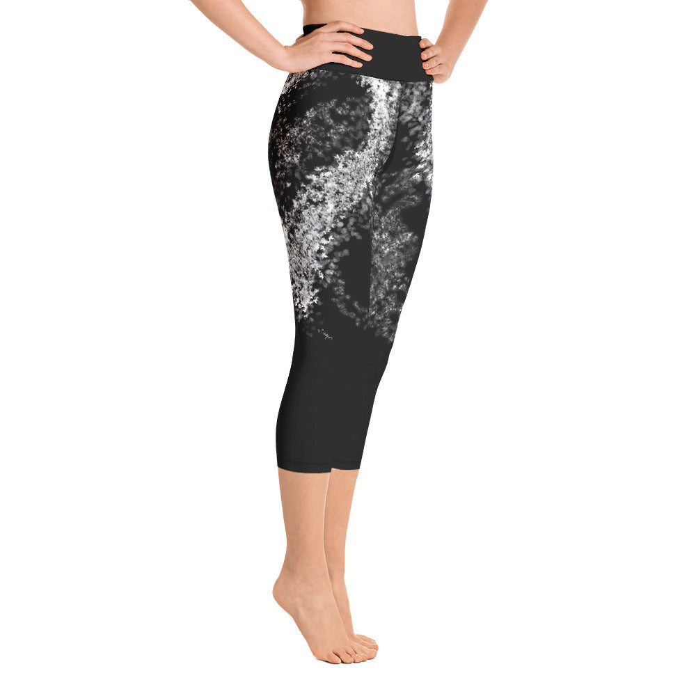 "Give love" Yoga Capri Leggings