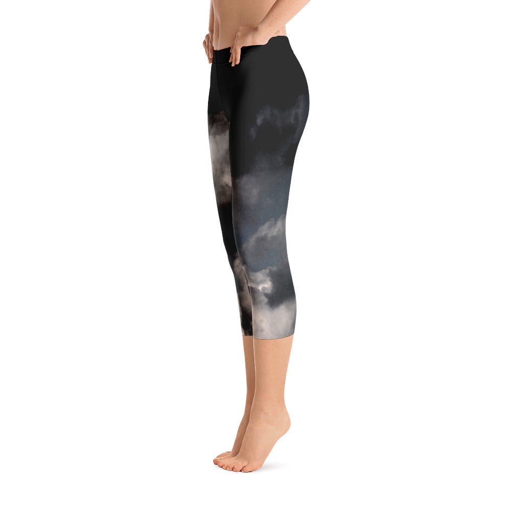 "Sky is the limit" Capri Leggings