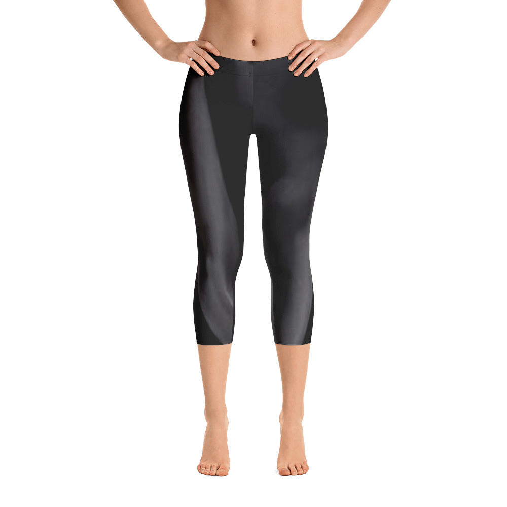 "Elegance" Capri Leggings